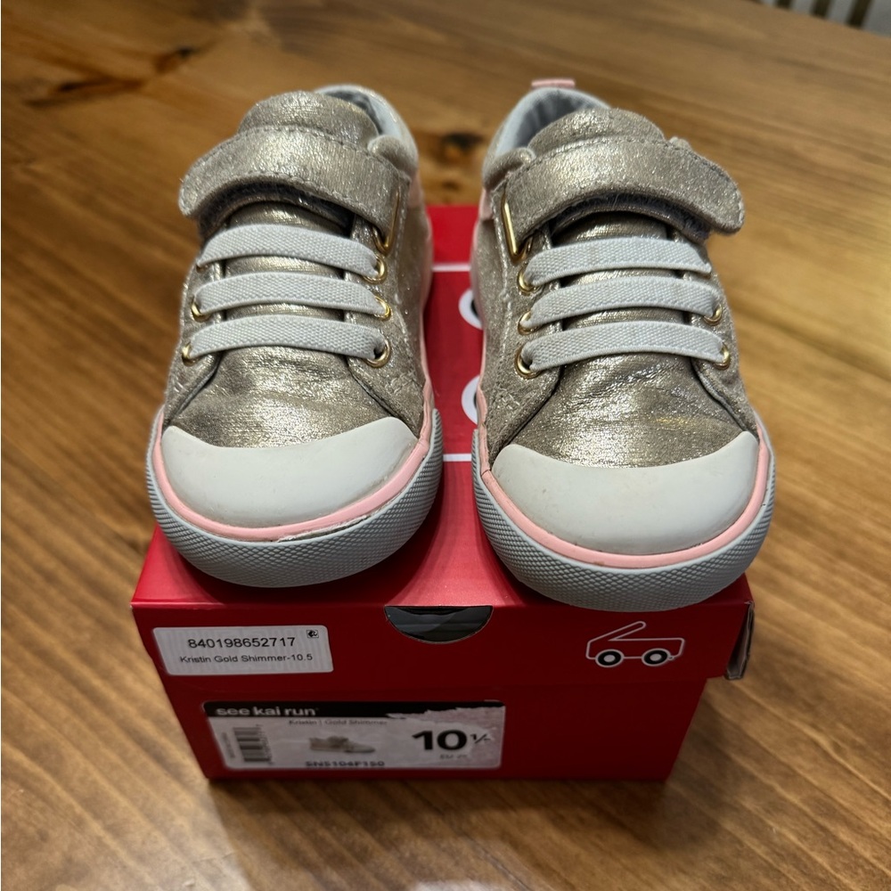 See Kai Run Kristin Gold Shimmer size 10.5